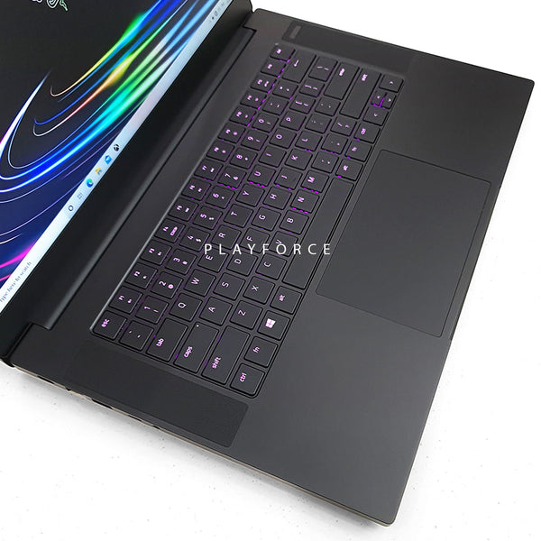 Razer Blade 15 Advance (i7-8750, RTX 2070 MQ, 16GB, 512GB SSD, 144Hz, 15-inch)